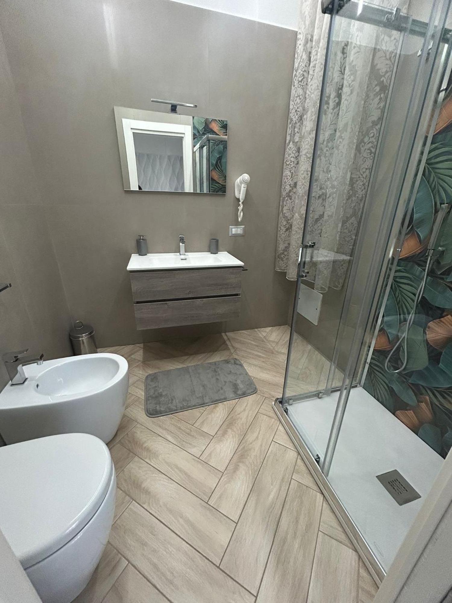 Bebsantaniellohouse1 * Naples
